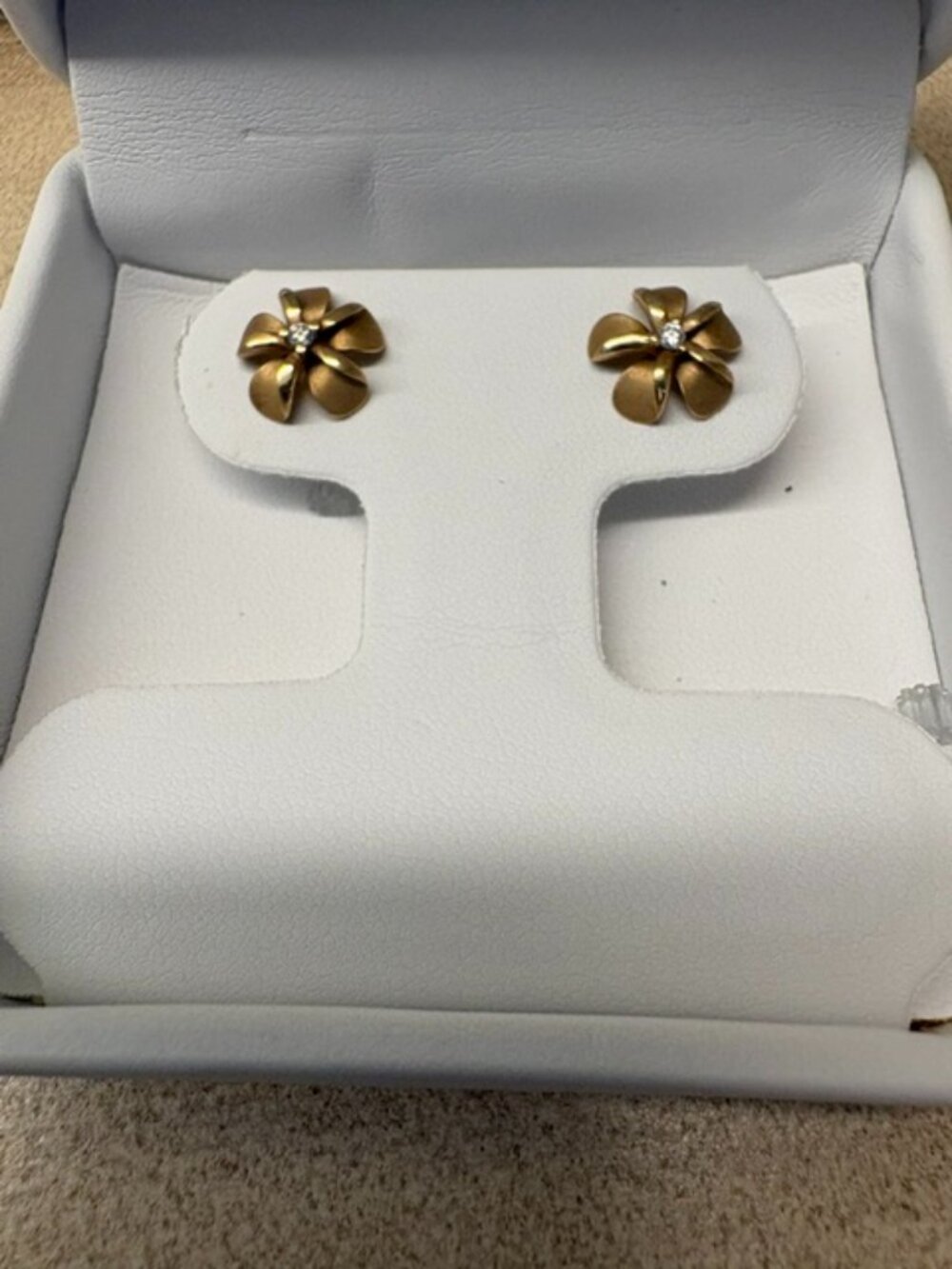 Na Hoku  Petite Plumeria Stud Earrings with Diamond Center